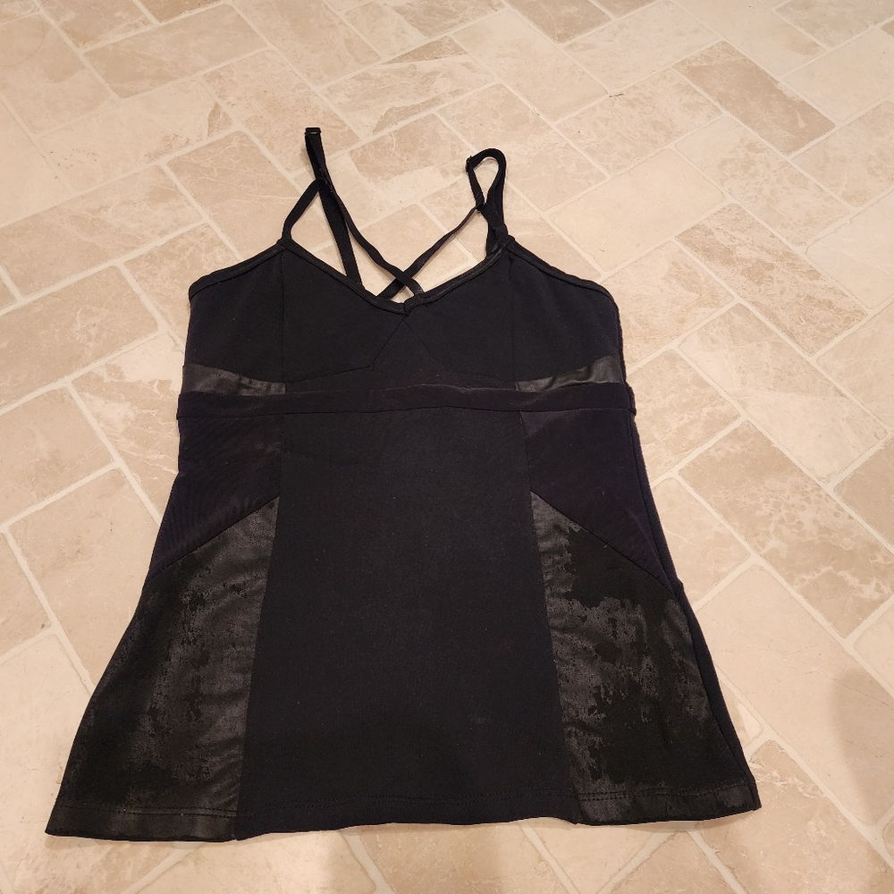 Solow Revolve Fitted Corset Top with Criss Cross Adjustable Straps XS